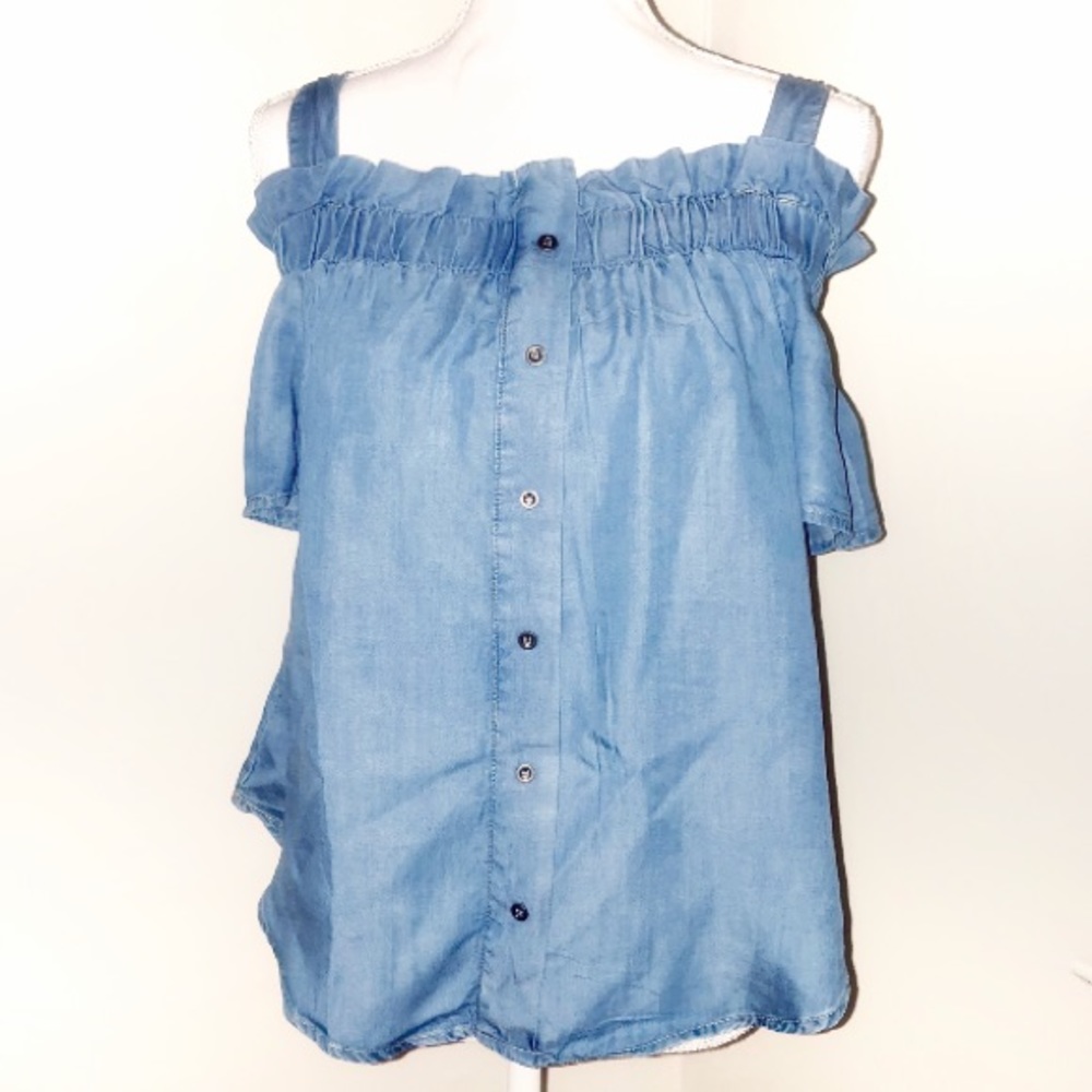Cold shoulder short sleeve denim button down top